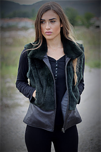 Μεγάλου Αλεξάνδρου και, Διοικητηρίου 1, Καστοριά 521 00