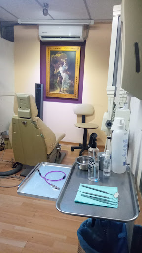Consultorio Dental Dr. Francisco Acevedo