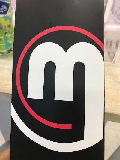 Photos of Manik