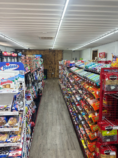 Food Market & smoke shop HWY-11 - Thumbnail