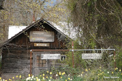 Applegate Valley Historical Society