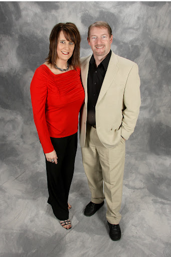 Gary and Lisa Barnier - Thumbnail