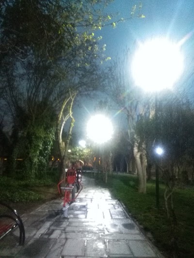 Photos of Gol-e Mohhamadi Park