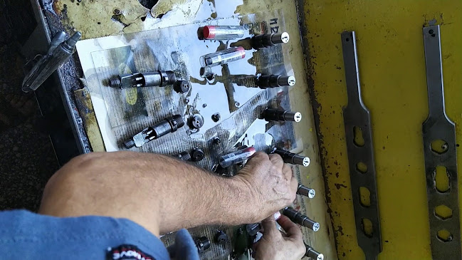 Opinii despre ΔΑΜΙΑΝΟΣ ΣΤΑΥΡΟΣ ΙΚΕ BOSCH SERVISE în Ληλάντιοι - Αντιπροσωπεία αυτοκινήτων