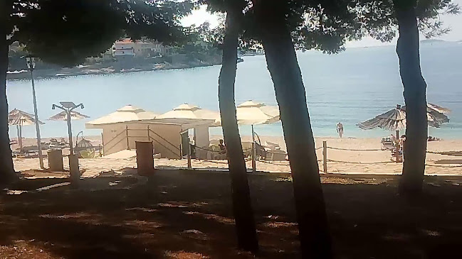 http://www.zora-hotel.com/