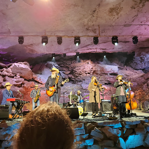 The Caverns - Visual