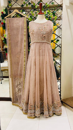 Libas-e-Silk by Yasmine Suits
