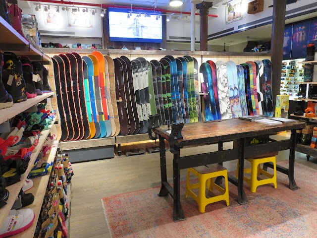 Burton Flagship Store