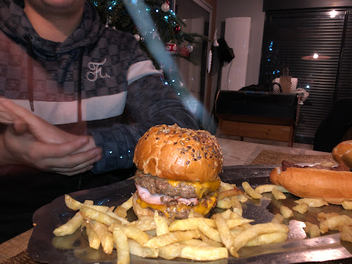 Le Gourmet Burger
