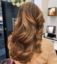 Photo n°19 de Camille Albane - Coiffeur Lyon 6 à Lyon (Salon de coiffure)