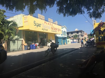 Photos of Plaza super mercado diogenes