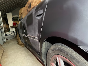 Photo n°2 de La Carrosserie du Roque à Roquebrune-sur-Argens (Atelier de réparation automobile)