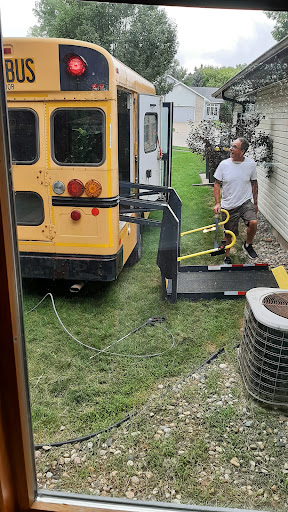 Mark's Towing - Visual