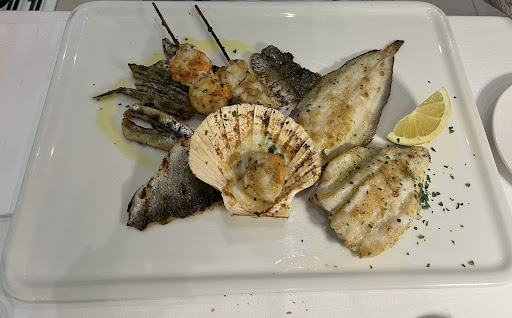 GB Restaurant - Visual