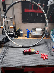 Photo n°18 de Turtle Cycle Mtb à Pont-Péan (Magasin de réparation de vélos)