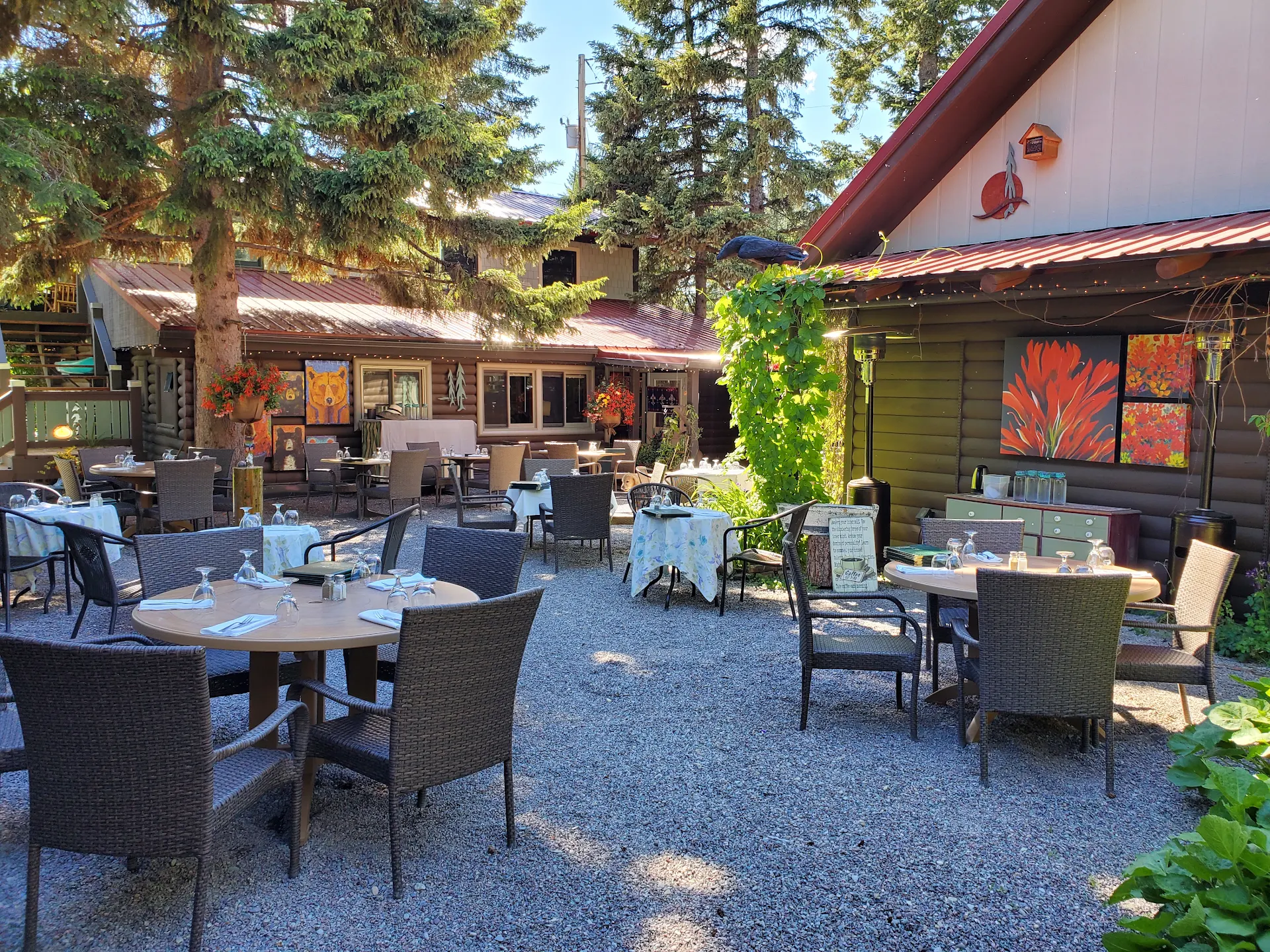 Laughing Horse Lodge
