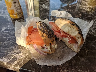 Bagel Café & Deli