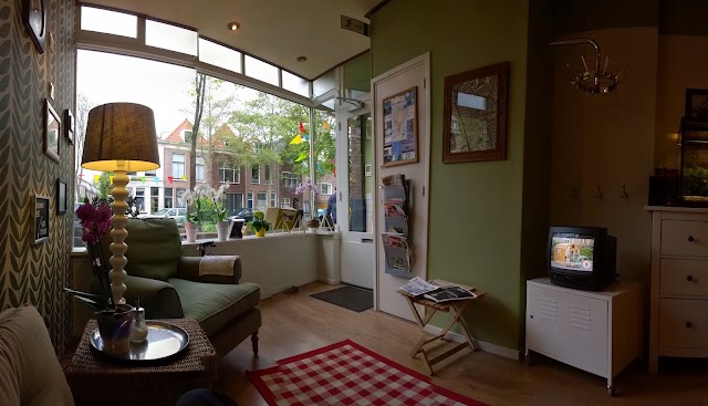 THUIS by Ladera