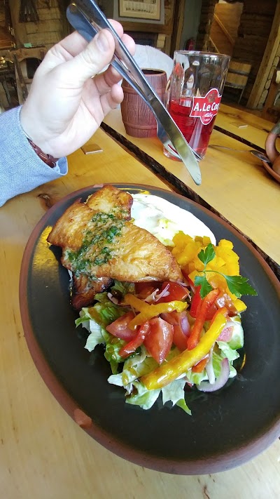 Photos of Talumehe k&otilde;rts