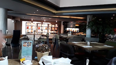Photos of Cheese Cake Factory