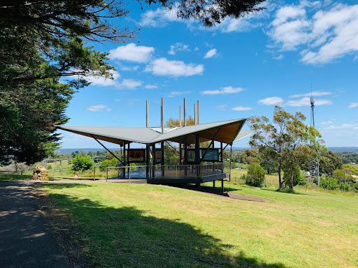 Eltham War Memorial Park Gallery - Australia