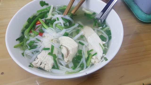 Phở Gà Khánh Béo