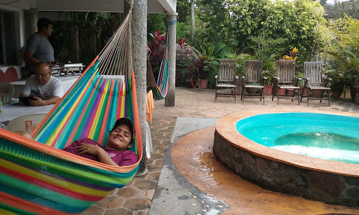 Amigos del Rio - Thumbnail