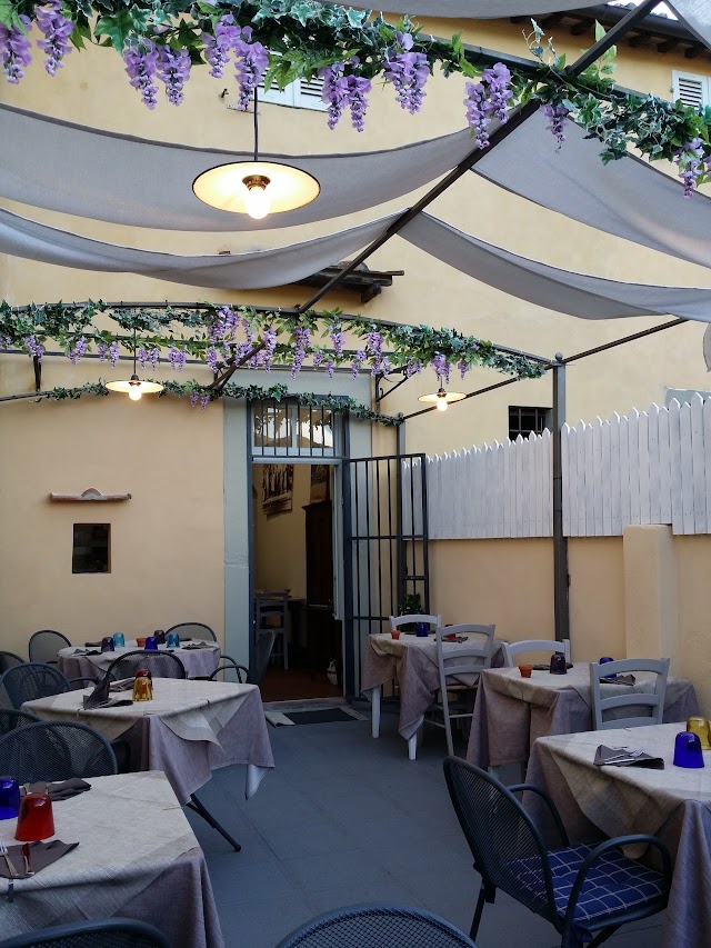 Silla's Bistrò