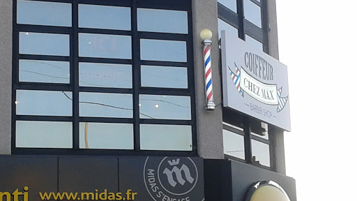 Hairdresser and Barber at Max Caen - Thumbnail