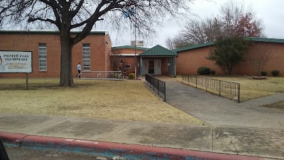 Pioneer Park Elementary School