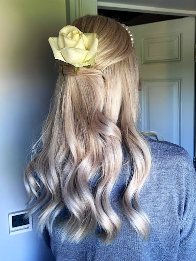 Isla Bonita Hair Spa