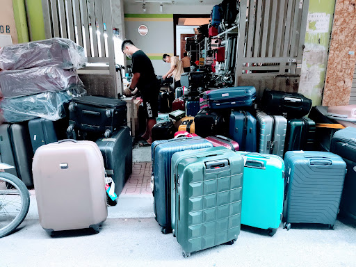 Sửa vali kéo chuyên nghiệp Relug - Luggage Repair Center - Địa Chỉ Sửa Túi Xách tại Hà Nội