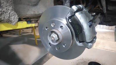 Photos of Taller Mecanico Suspension Amortiguador Freno Tren Delantero Embrague