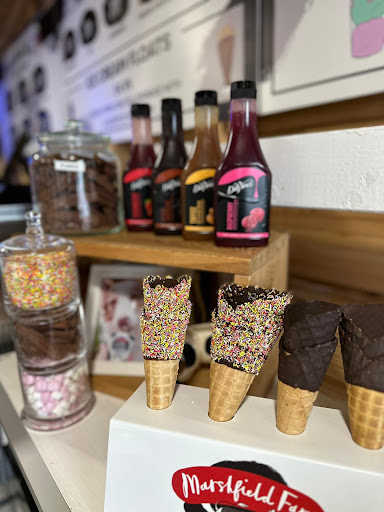 Moo's Ice Cream Bar - Thumbnail