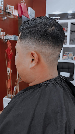 Yami Barber shop salón