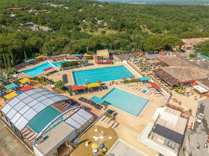 Photo n°40 de Camping Homair - Domaine de Chaussy à Lagorce (Piscine)