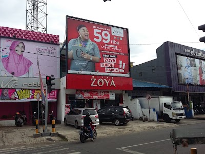 Photos of Zoya Banjar