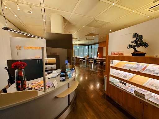 Lufthansa Senator Café - Thumbnail