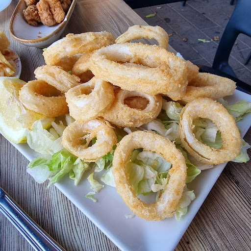 Triana's - Visual