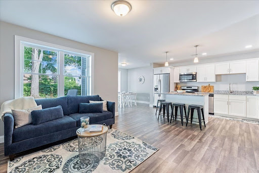 Megan Hall, REALTOR®, GREEN Gallery - United States