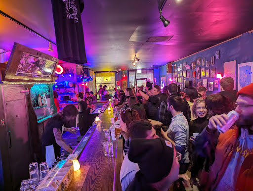 Cole's Bar - Visual