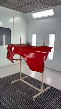 秋山自動車株式会社