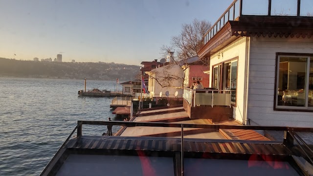 Cinaralti Aile Cay Bahcesi