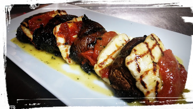 Comentarii opinii despre Μήπως