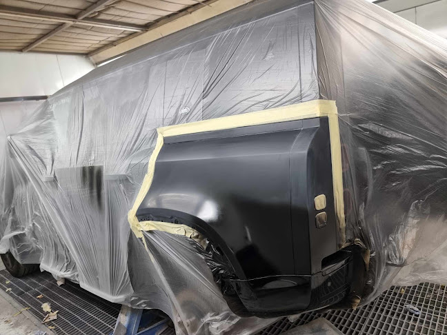 https://billysautoandbodyshop.co.uk/