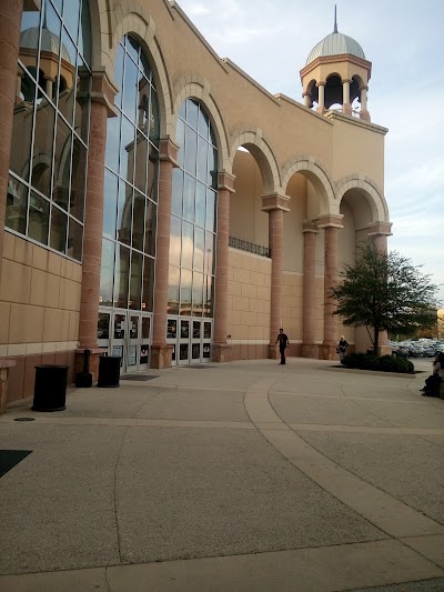 Photos of Regal Cinemas Cielo Vista 18 & RPX