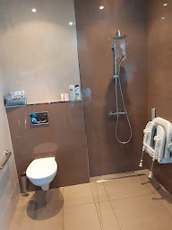 Photo n°4 de CV RENOVATIONS à Saint-Cyr-l'École (Travaux généraux)