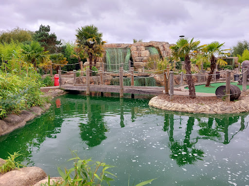 Jungle Island Adventure Golf - Thumbnail