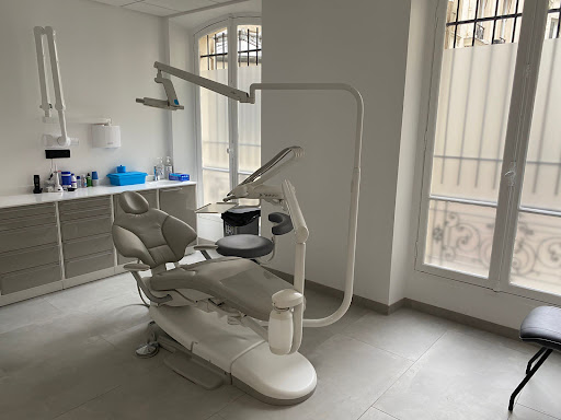 Dentimad - Centre dentaire Saint Lazare Paris 9 - Thumbnail