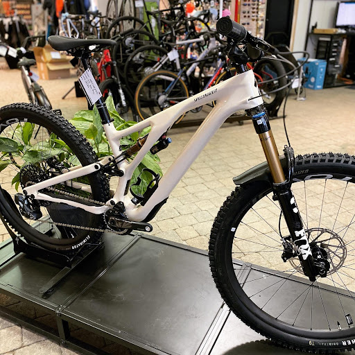 Boutique Ski Vélo - Magog - Thumbnail